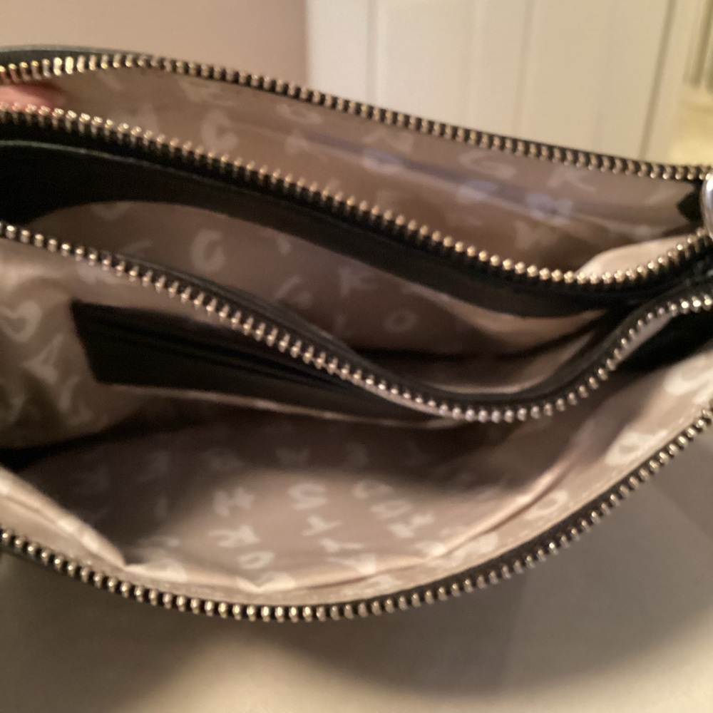 Aimee Kestenberg Black Crossbody Bag - Picture 5 of 6